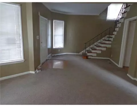 222 W Liberty St, Springfield, OH 45506 photo 3