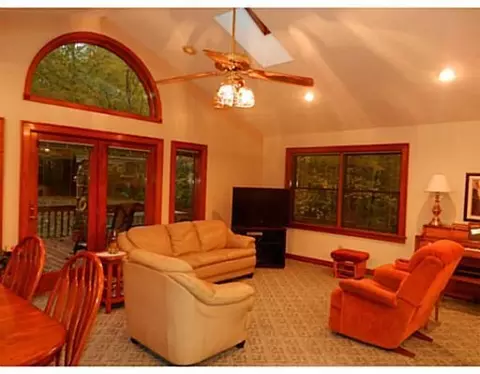 526 Aberfelda, Springfield, OH 45504 photo 6