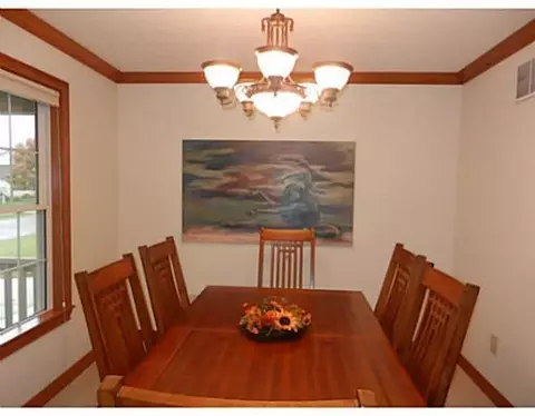2746 Conowoods, Springfield, OH 45503 photo 2