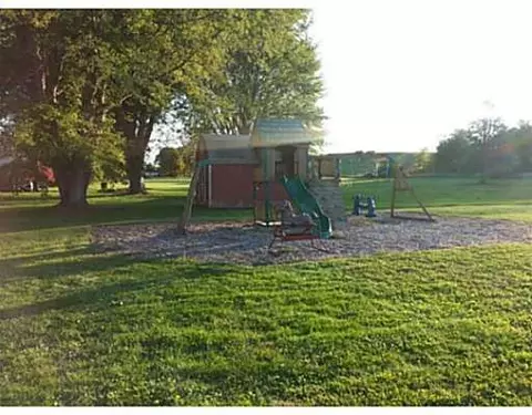 5861 Twitchell, Springfield, OH 45502 photo 7