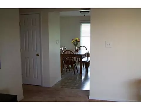 5861 Twitchell, Springfield, OH 45502 photo 13