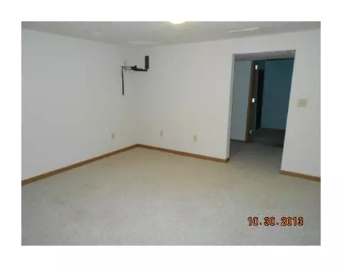 1723 Delmar Dr, Springfield, OH 45503 photo 16