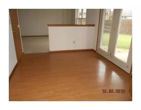 1723 Delmar Dr, Springfield, OH 45503 photo 6