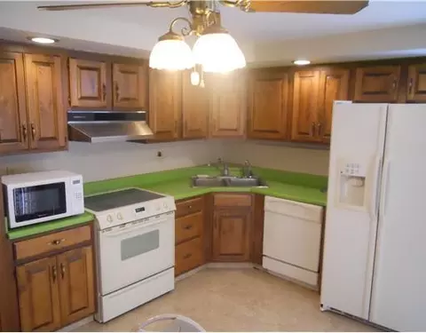227 W Auburn, Springfield, OH 45506 photo 4