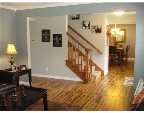 1261 Kingsgate, Springfield, OH 45503 photo 5