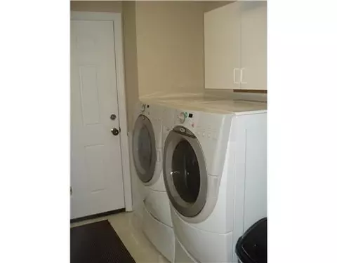 1261 Kingsgate, Springfield, OH 45503 photo 7