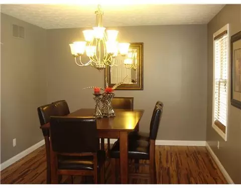 1261 Kingsgate, Springfield, OH 45503 photo 6