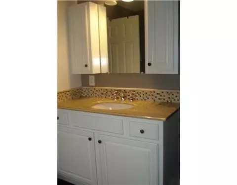 1261 Kingsgate, Springfield, OH 45503 photo 24