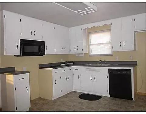 4406 Burchill, Springfield, OH 45503 photo 5