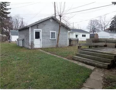 288 W First, Springfield, OH 45504 photo 2