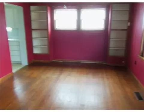 288 W First, Springfield, OH 45504 photo 4