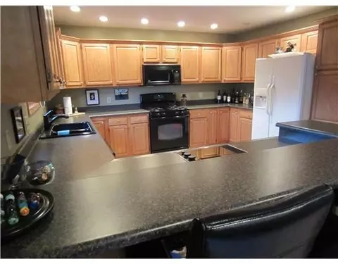 209 Diamond, Anna, OH 45302 photo 8