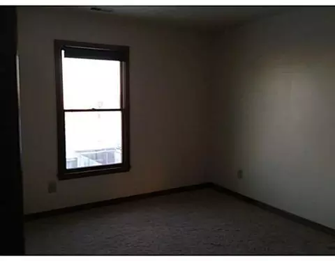 35 Fox Harbor Dr, Troy, OH 45373 photo 9