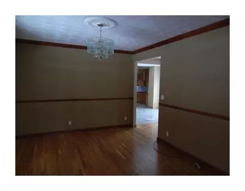 4544 Sullivan, Springfield, OH 45502 photo 6