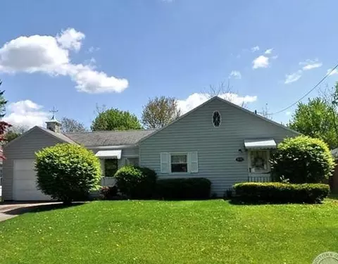 1770 Walnut Ter, Springfield, OH 45504 photo 1