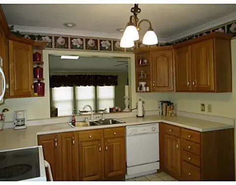 2151 Harshman, Springfield, OH 45504 photo 9