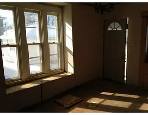 402 N Bell Ave, Springfield, OH 45504 photo 7