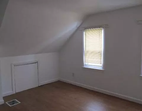 827 Montgomery Ave, Springfield, OH 45506 photo 9