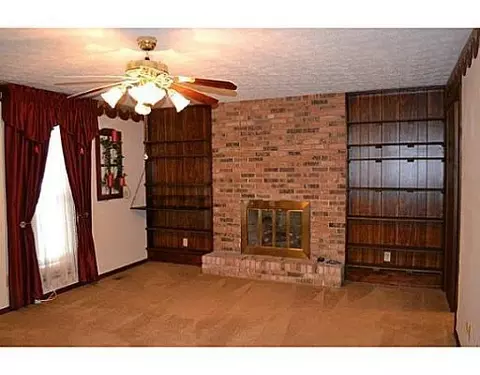 662 Oneida Dr, Springfield, OH 45502 photo 12
