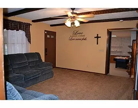 662 Oneida Dr, Springfield, OH 45502 photo 9