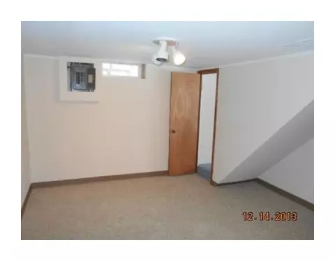100 Eton Ct, Springfield, OH 45503 photo 8