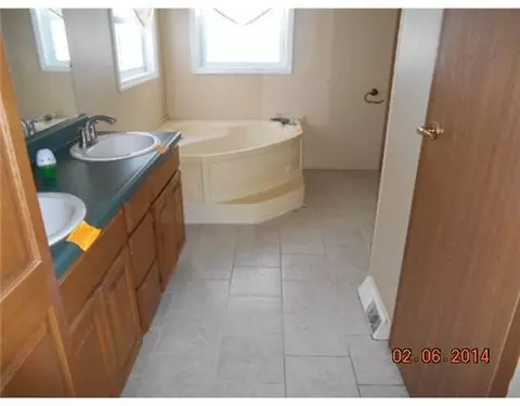 201 E Park, Covington, OH 45318 photo 5