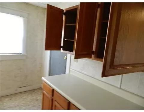 801 E Cecil St, Springfield, OH 45505 photo 6