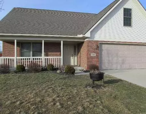 266 Hampton Tr, Springfield, OH 45502 photo 1