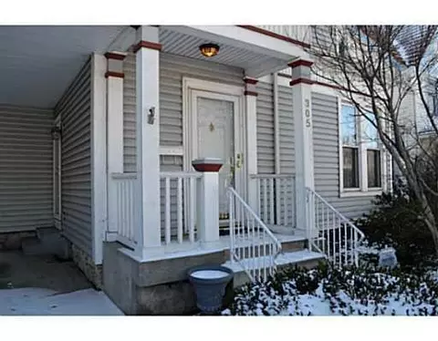 305 E Madison Ave, Springfield, OH 45503 photo 2