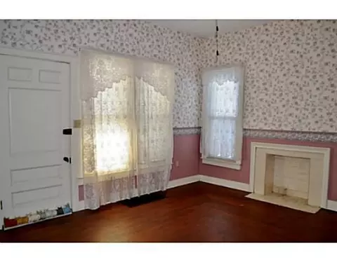 305 E Madison Ave, Springfield, OH 45503 photo 17