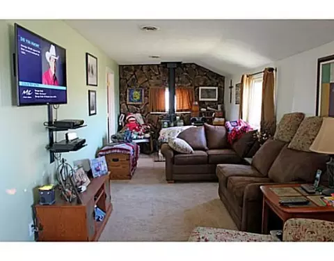 6589 Middle Urbana, Springfield, OH 45502 photo 10