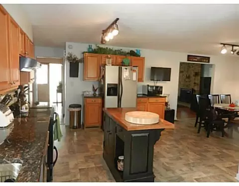 731 S Broadmoor, Springfield, OH 45504 photo 6