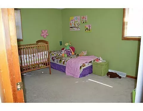 1915 Elaina Dr, Springfield, OH 45503 photo 6