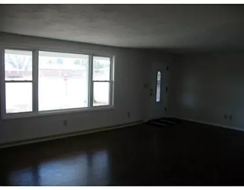5212 Taywell Dr, Springfield, OH 45503 photo 3