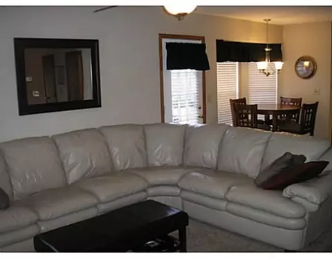 2740 Old Oak, Springfield, OH 45503 photo 13