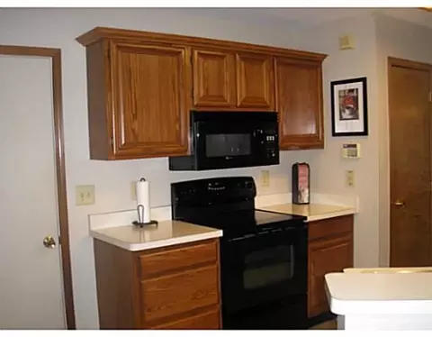 2740 Old Oak, Springfield, OH 45503 photo 10