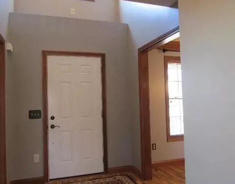 1326 Willow Chase Cr, Springfield, OH 45502 photo 3