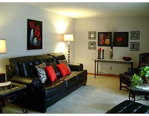 906 Wellington, Springfield, OH 45506 photo 7
