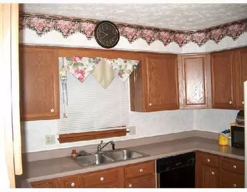 1664 Berwick Ave #.., Springfield, OH 45503 photo 6