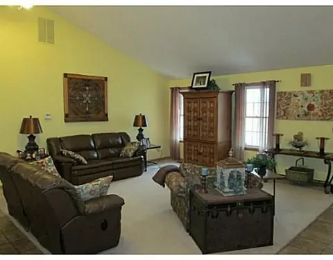 484 Cambrian, Cable, OH 43009 photo 9