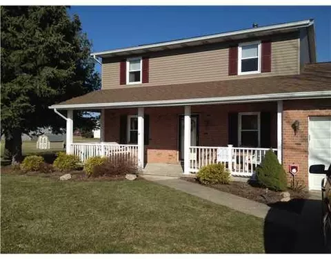 2958 Meadowgate, Springfield, OH 45502 photo 2