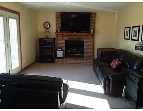 2958 Meadowgate, Springfield, OH 45502 photo 13