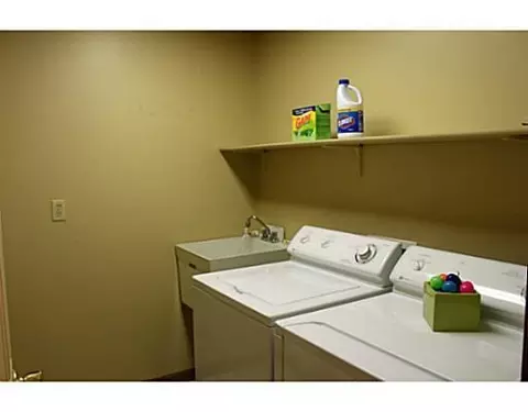 866 Trent Close #..., Springfield, OH 45503 photo 17