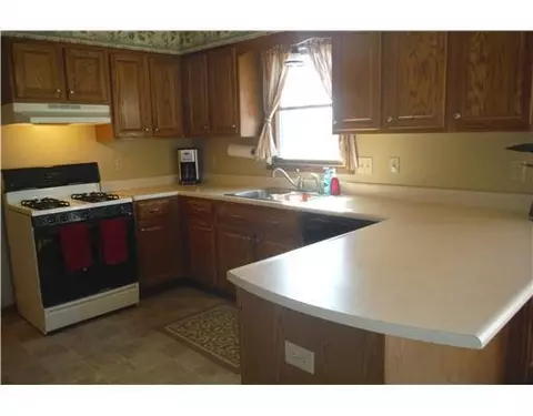 1900 Old Coach Rd, Springfield, OH 45505 photo 11