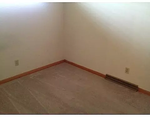 4212 Carona, Springfield, OH 45503 photo 8