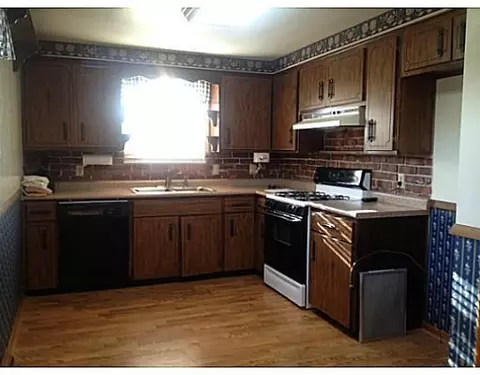 4212 Carona, Springfield, OH 45503 photo 4