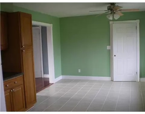 1532 Crest Dr, Springfield, OH 45502 photo 6