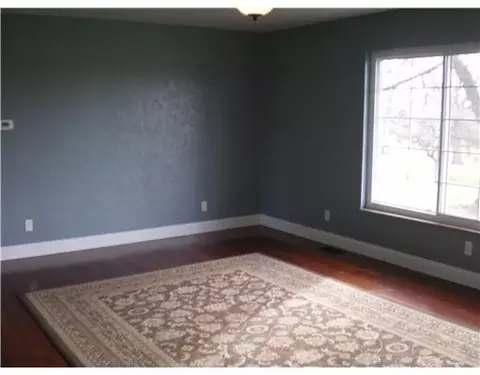 1532 Crest Dr, Springfield, OH 45502 photo 3