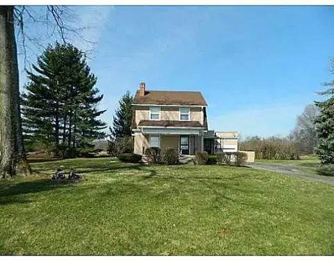 3511 Troy Rd, Springfield, OH 45504 photo 1