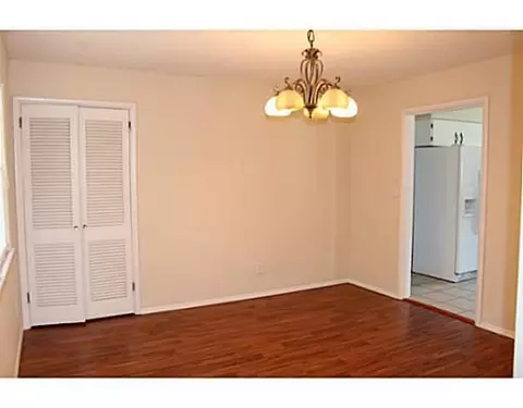 1530 Sheaff, Springfield, OH 45504 photo 4